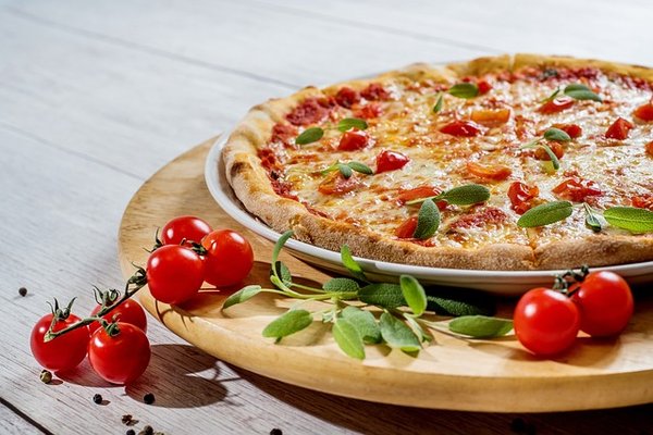 Faire soi-même une pizza : 3 étapes faciles
