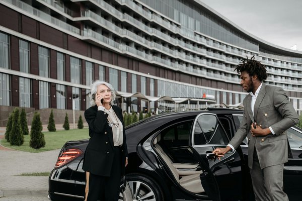 VTC Orly : votre trajet confortable vers Paris centre